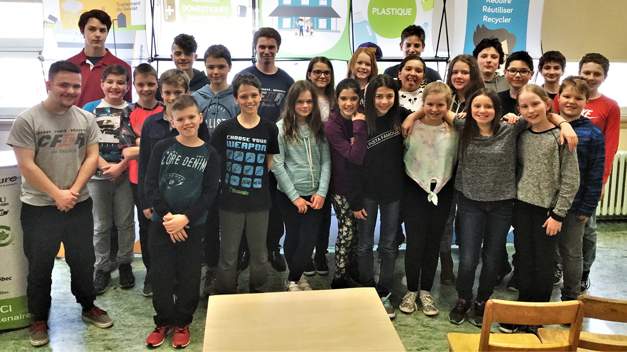 La caravane de la récupération termine sa tournée à l'école primaire de St-Odilon