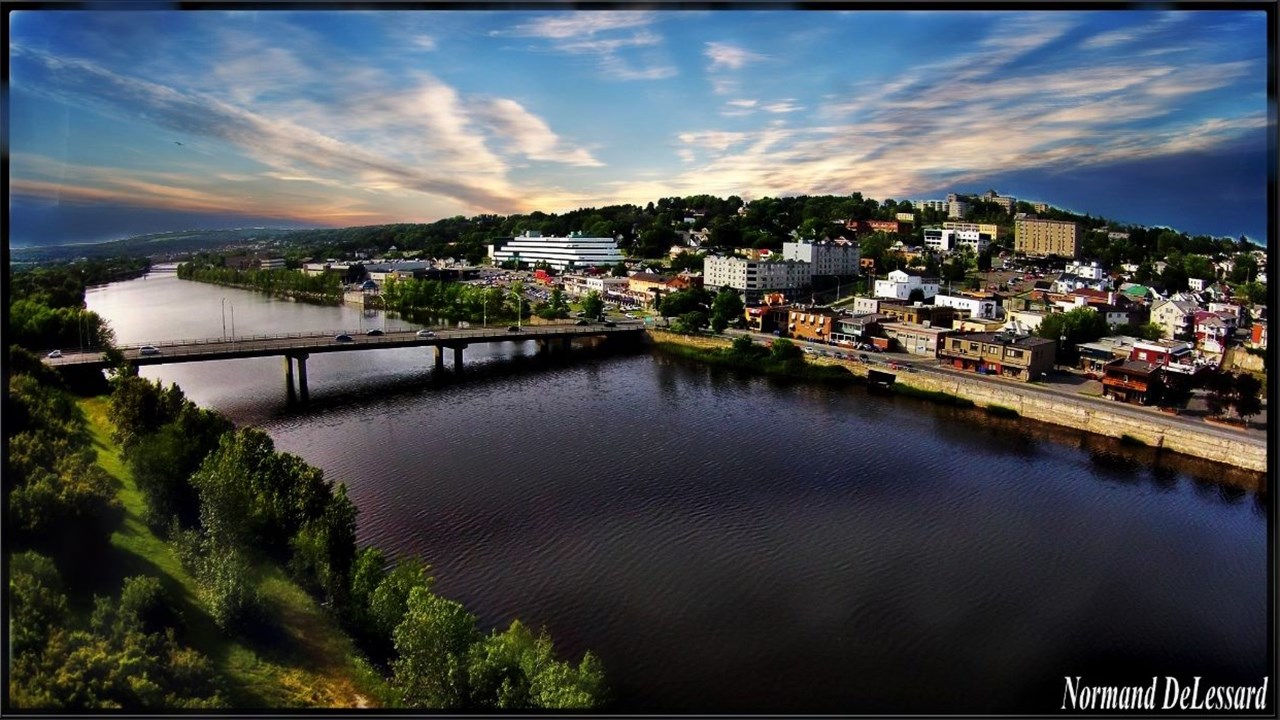 Loick Bolduc et Philippe Simard présentent Normand DeLessard