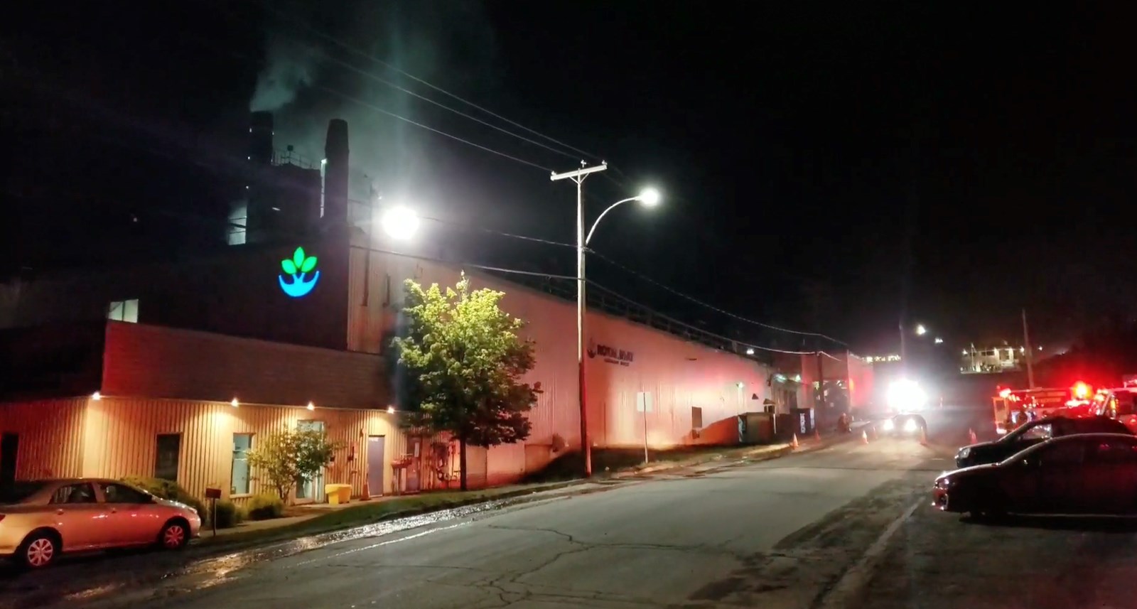 Important feu dans la nuit de lundi chez Royal Mat à Beauceville