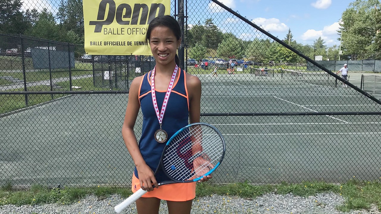 Rosalie Carrier-Dulac termine en 4e position et s'illustre à Mont-Tremblant
