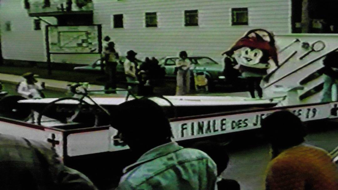 Normand DeLessard présente la parade du Festival du Matibou de Saint-Éphrem