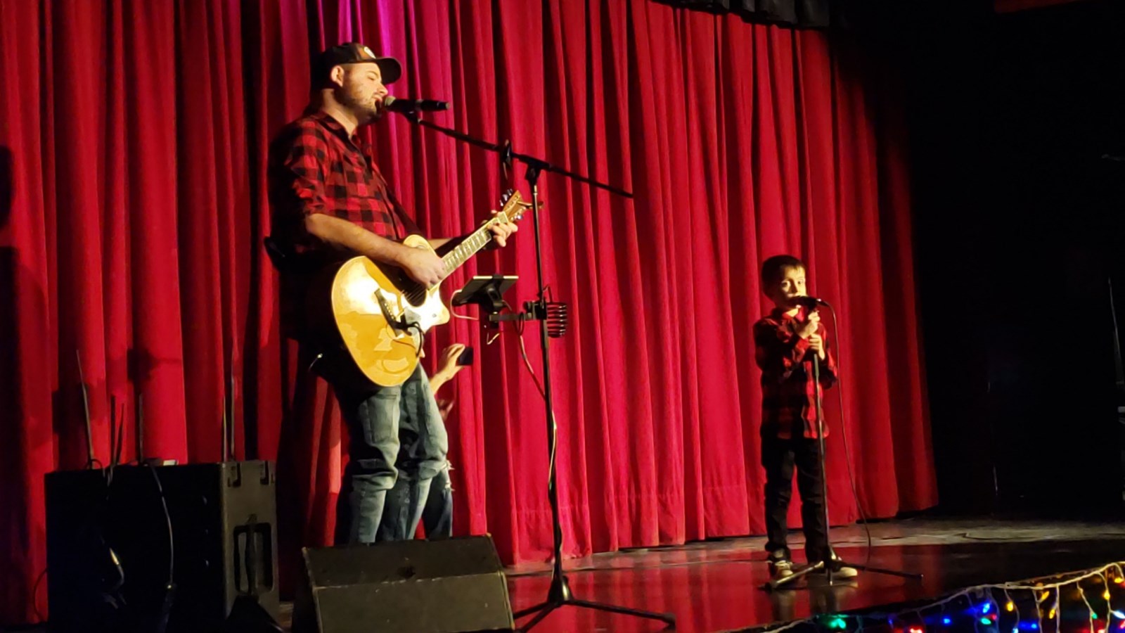 L'AIS Beauce-Sartigan fête Noël avec Phil Lauzon