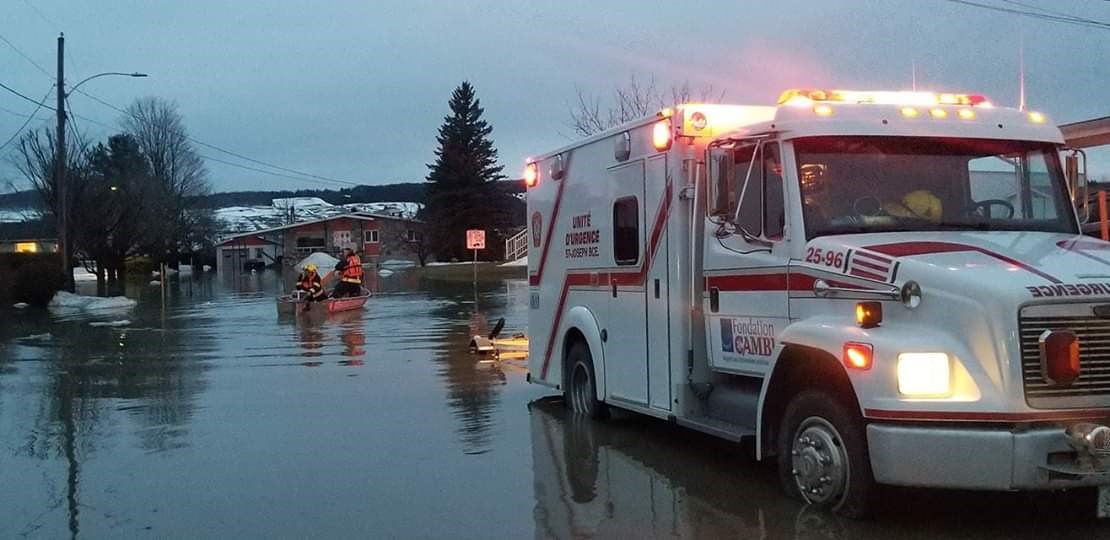 Inondations: St-Joseph a atteint un record de niveau d'eau 