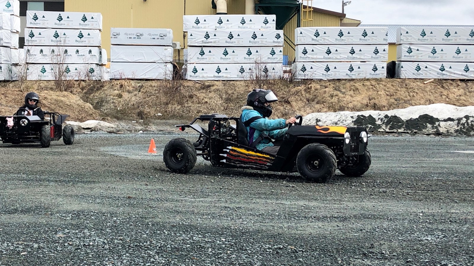 Les étudiants du CF des Bâtisseurs dévoilent leurs « dune buggies »