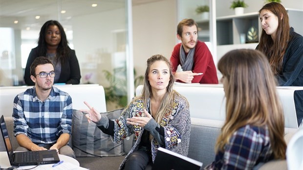 La CNESST encourage les employeurs à discuter de sécurité au travail
