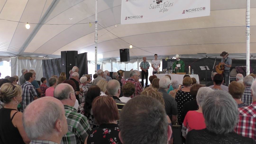 Normand DeLessard présente la Messe Western de St-Jules de Beauce