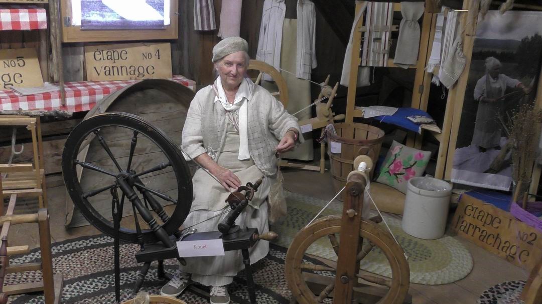 Normand DeLessard présente Francine Paquet et la transformation du lin