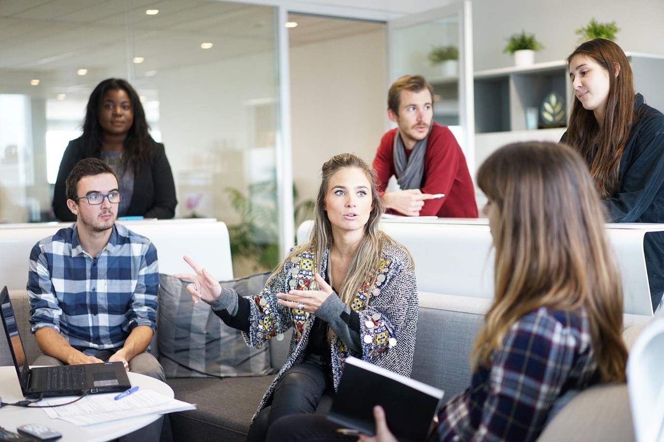 Connaissez-vous les valeurs professionnelles des Québécois de 18-34 ans ? 