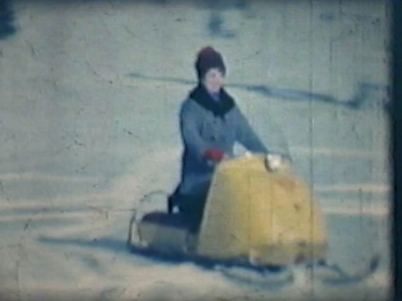 Normand DeLessard présente des souvenirs de motoneige à La Guadeloupe en 1965
