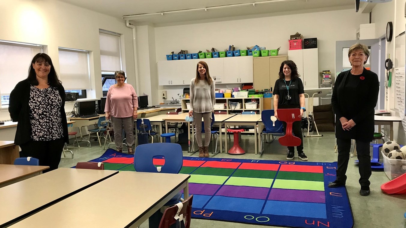 Le Club Inner Wheel de Saint-Georges remet 7 000 $ à l'école Dionne 