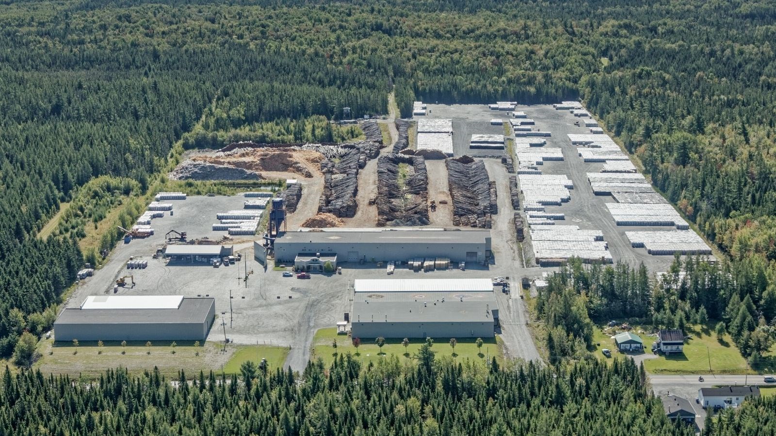 Le spécialiste du bardeau de cèdre inc. reçoit une aide financière de 51 000 $