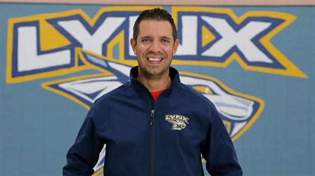 L'ex entraîneur Philippe Audet présente des excuses publiques