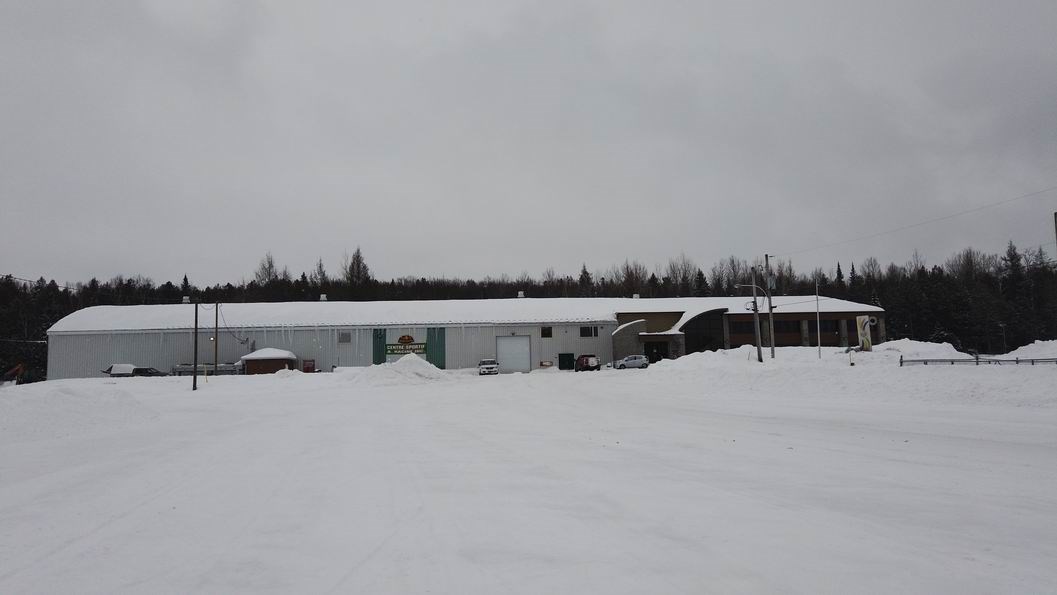 Normand De Lessard présente les travaux et activités à l'aréna de La Guadeloupe (2020)