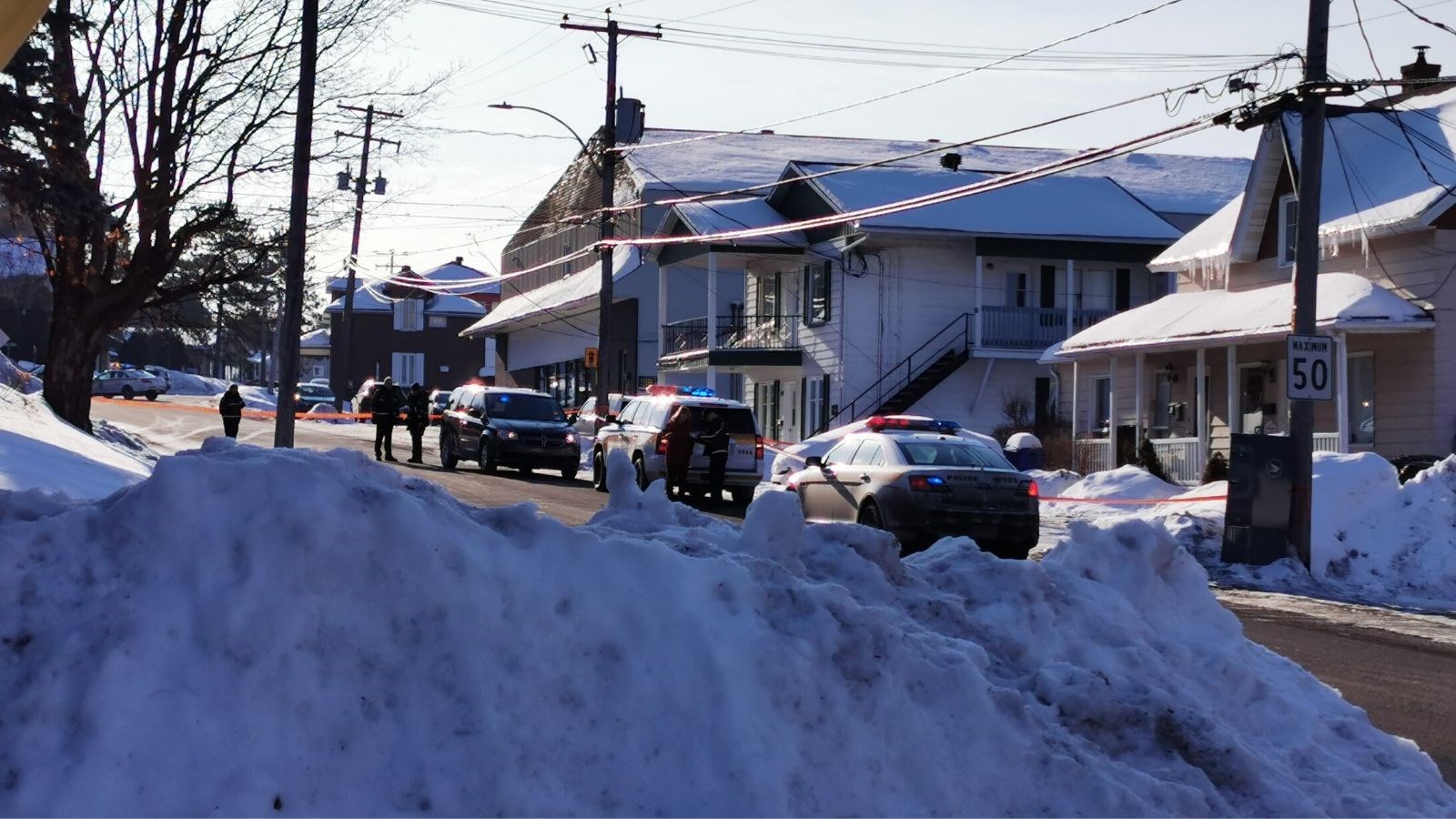 Un homme de 18 ans blessé par arme blanche sur la 2e Avenue