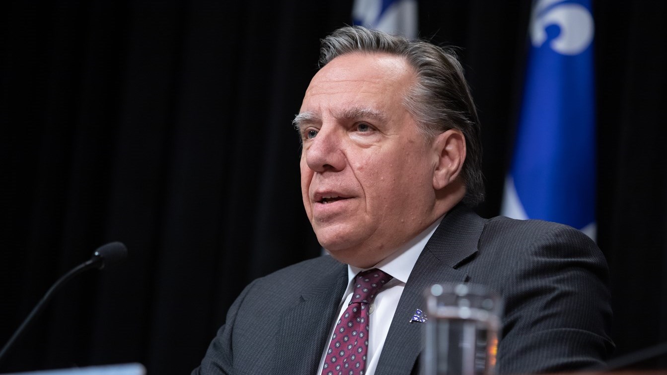 « Évitez de voyager d’une région à une autre » - François Legault