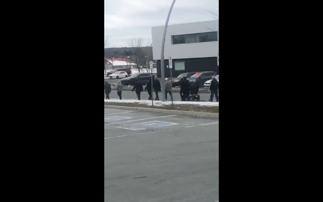 Confinement des 70 ans et plus : un groupe insouciant 