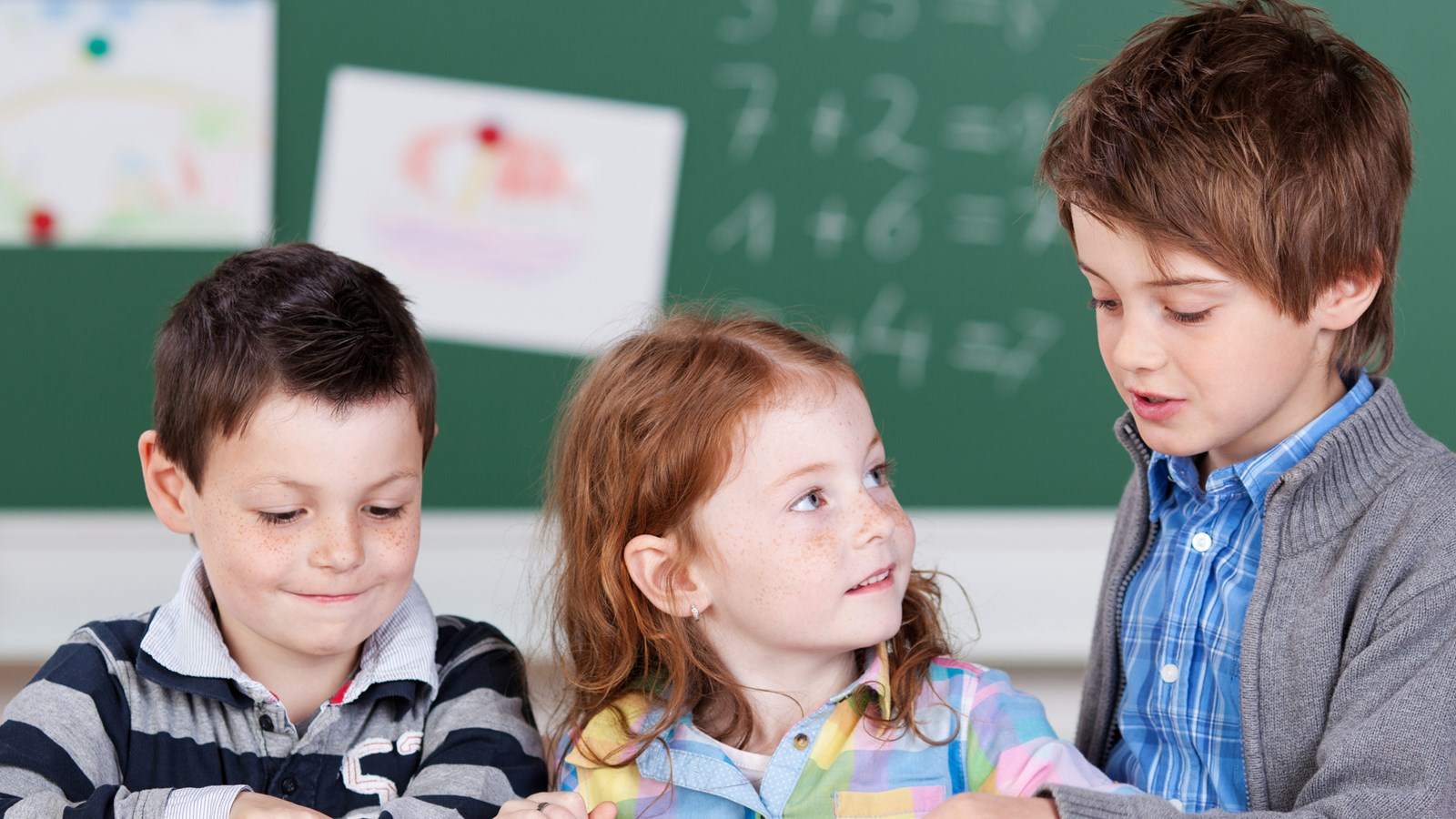 Réouvertures des écoles et des entreprises: plans déposés la semaine prochaine 