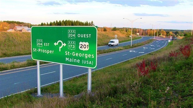 Québec veut accélérer le prolongement de la A-73 et la construction de la Maison des Aînés