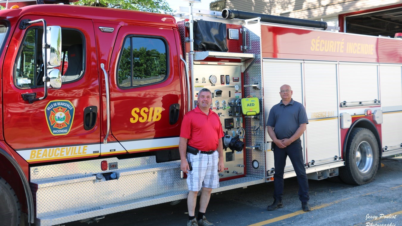 Le Service de sécurité incendie de Beauceville a acquis un défibrillateur