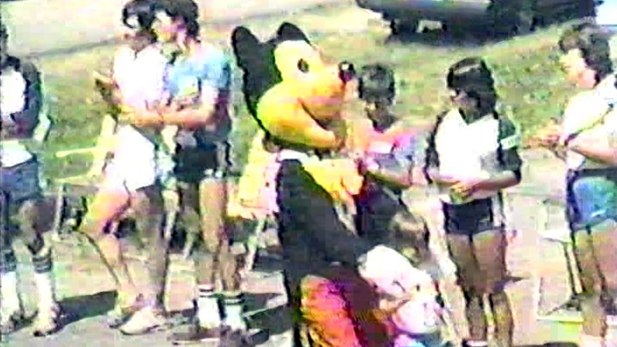 Normand DeLessard présente le 100e de Saint-Odilon-de-Beauce en 1983