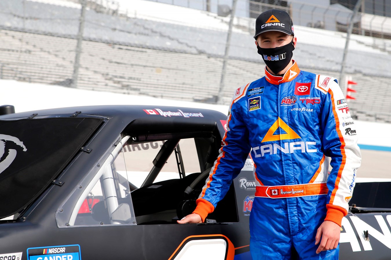 Entrevue vidéo avec le pilote Raphaël Lessard