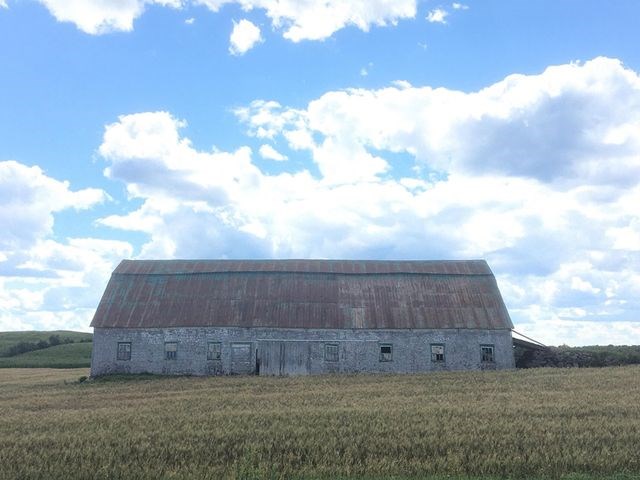 Galerie 3: As-tu vu la belle grange?