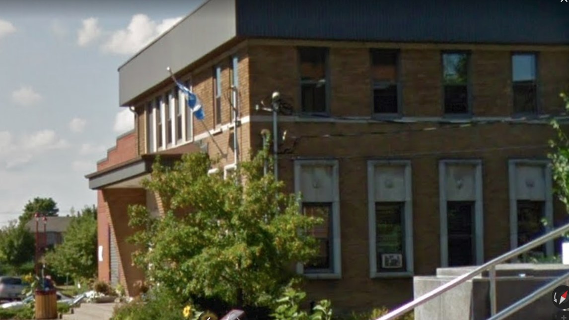 Deux cas de COVID-19 confirmés à l'école Maribel 