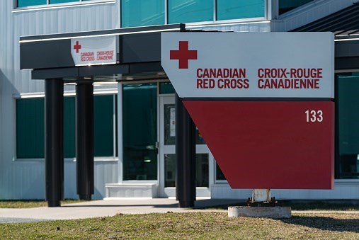 Ottawa prolonge la mission de la Croix-Rouge dans les CHSLD du Québec