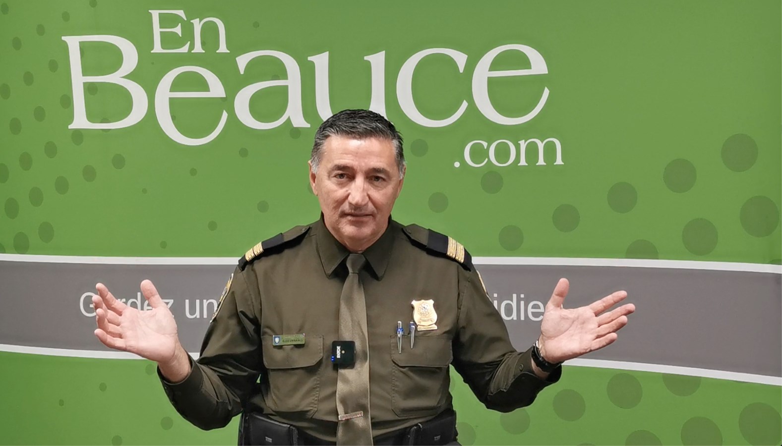 Distraction au volant: une entrevue avec Daniel Desmarais, directeur régional de la Sûreté du Québec