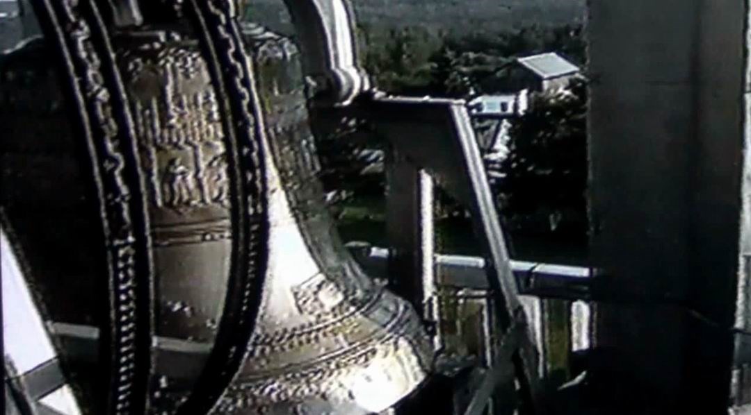 Normand DeLessard présente la visite du clocher de Saint-Théophile