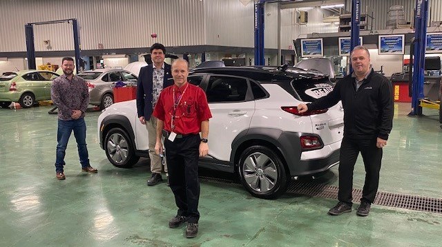 Le CIMIC s'associe avec Hyundai Beauce pour la formation sur les véhicules électriques