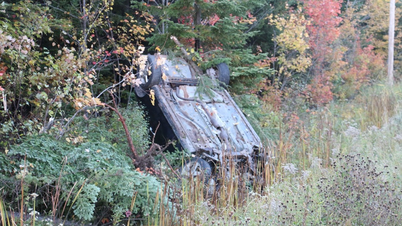 Un jeune conducteur sérieusement blessé après une sortie de route à Frampton