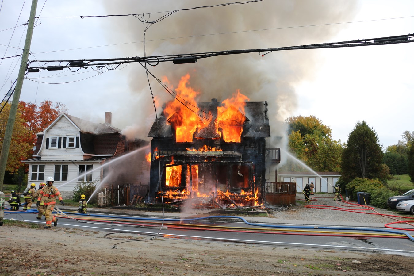Sept personnes prises en charge par la croix rouge après l'incendie à Scott