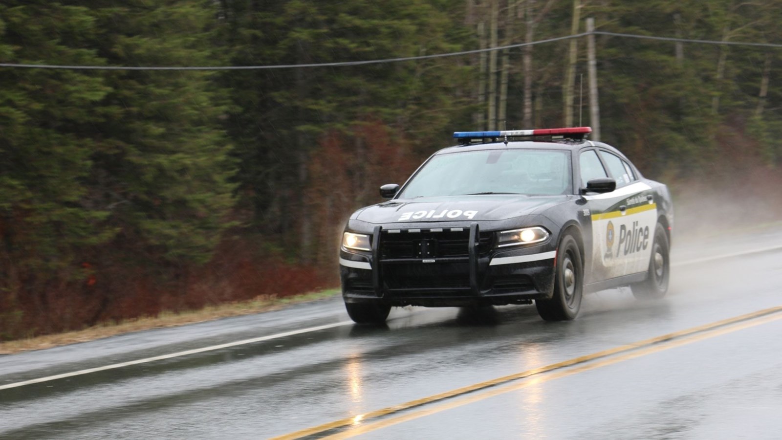 Perquisition pour trafic d'armes à feu illégales à Saint-Gédéon