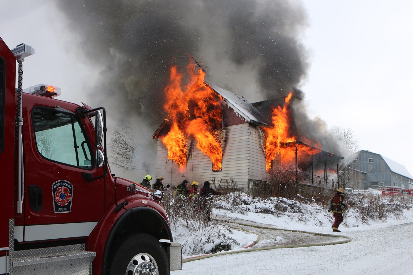 Un bon exercice de mise à feu pour les pompiers de Lambton