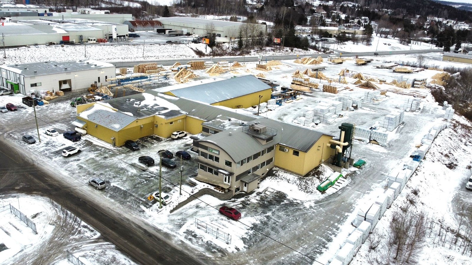 Québec accorde plus de 420 000 $ à Structures Saint-Joseph