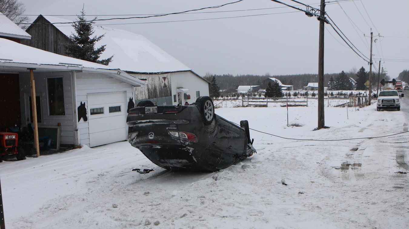 Une chaussée glissante qui n'épargne pas les conducteurs