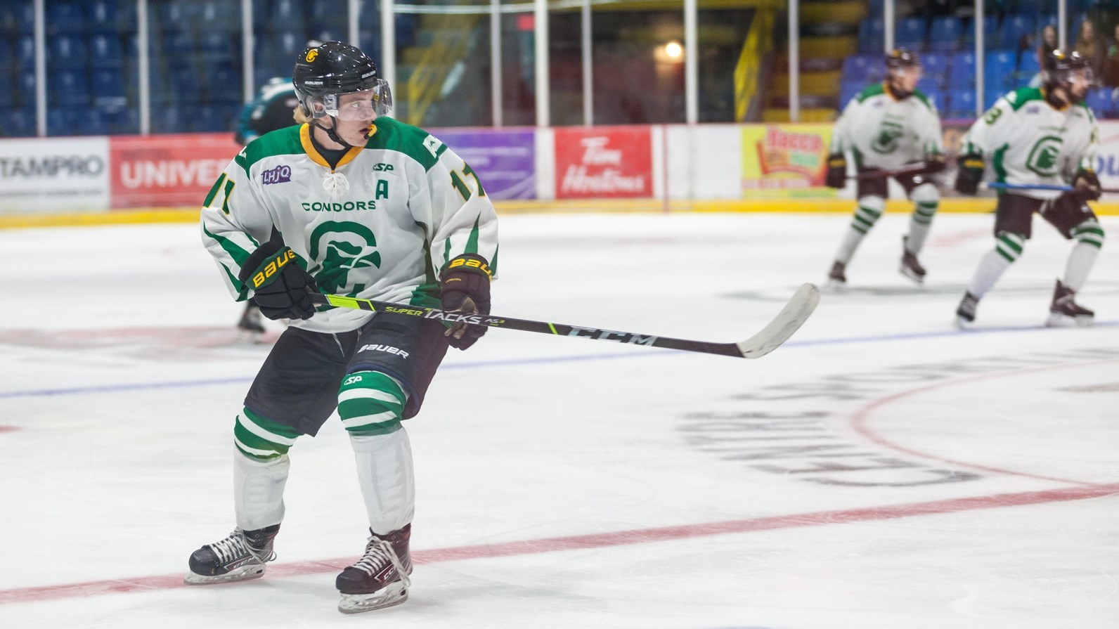 Les Condors toujours en tête de la division Est