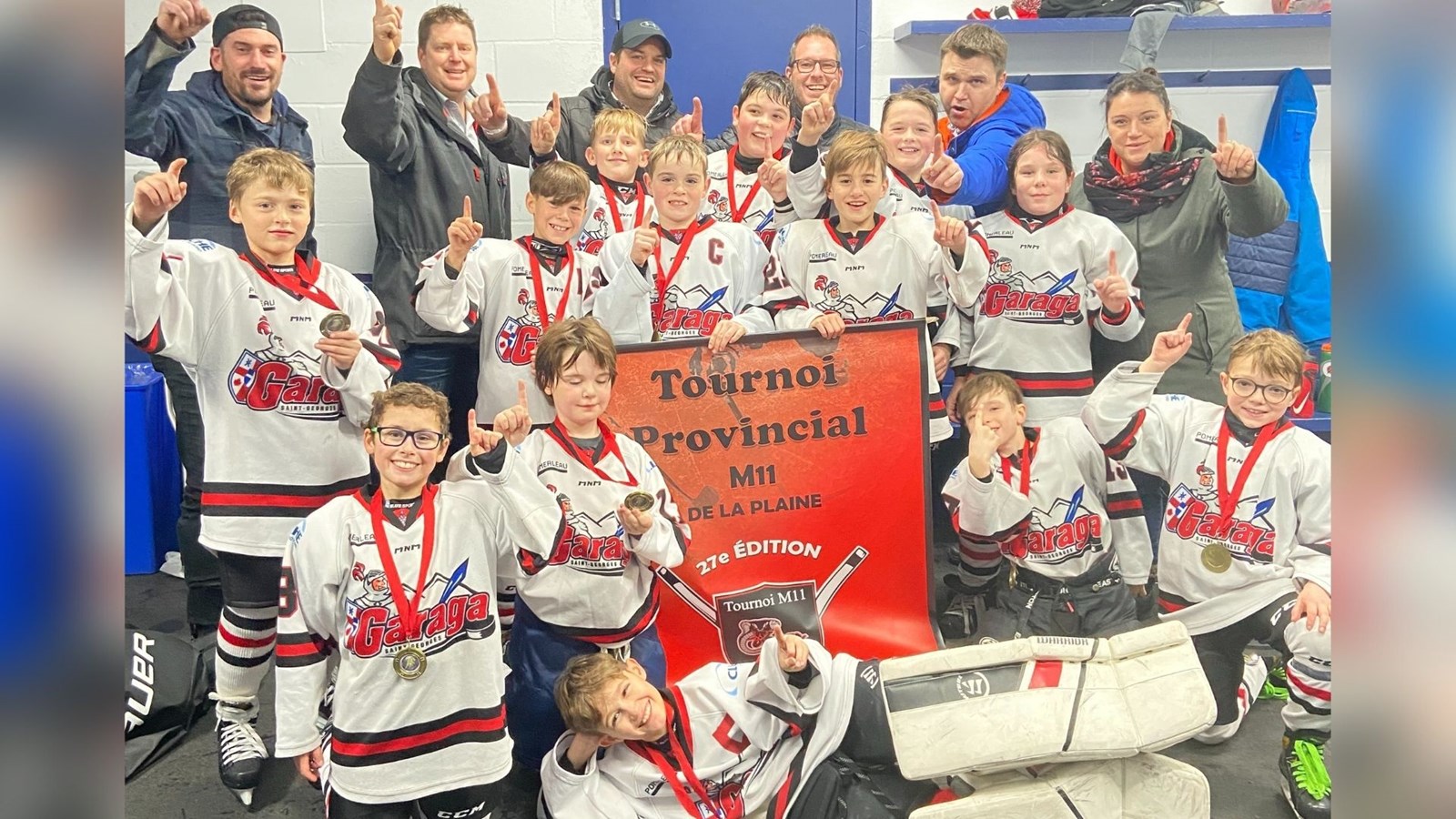 L'équipe Garaga Atome A remporte un tournoi à Montréal