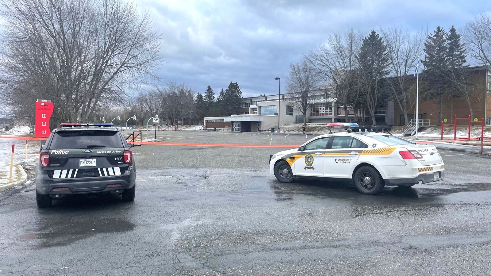 Intervention policière à l'école des Deux-Rives
