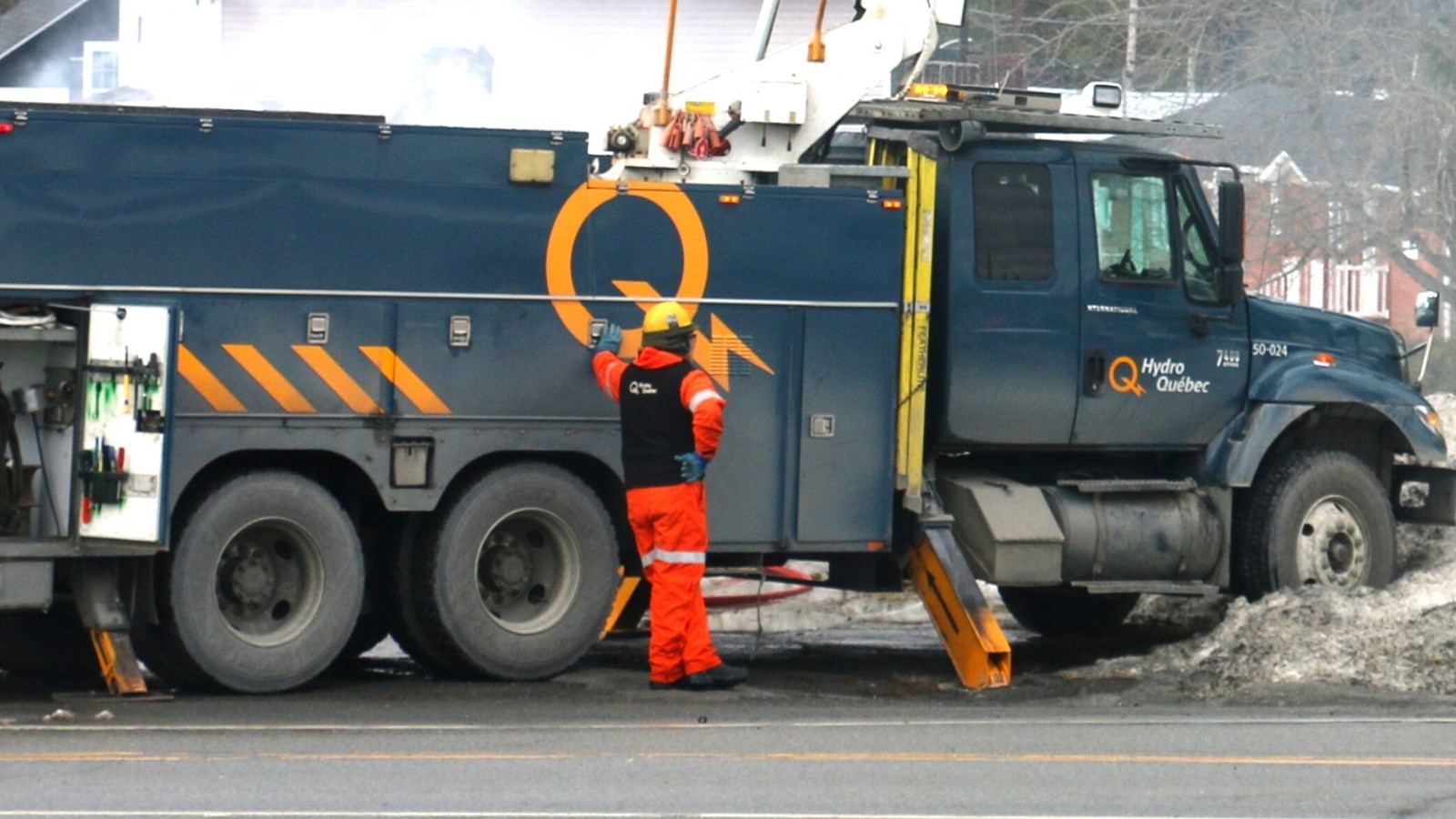 Saint-Séverin encore dans le noir