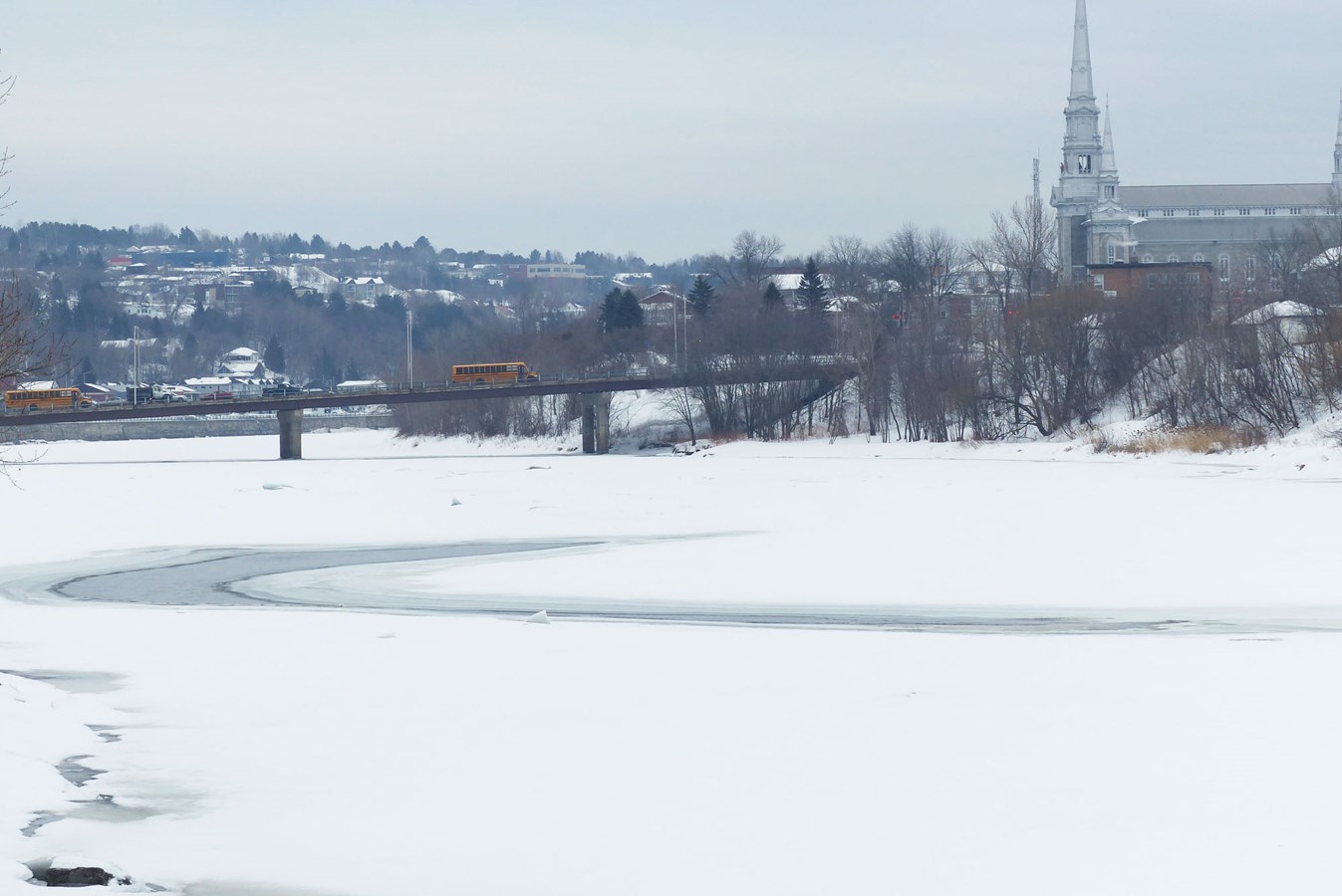 Ville Saint-Georges prévient les motoneigistes de ne pas circuler sur la Chaudière