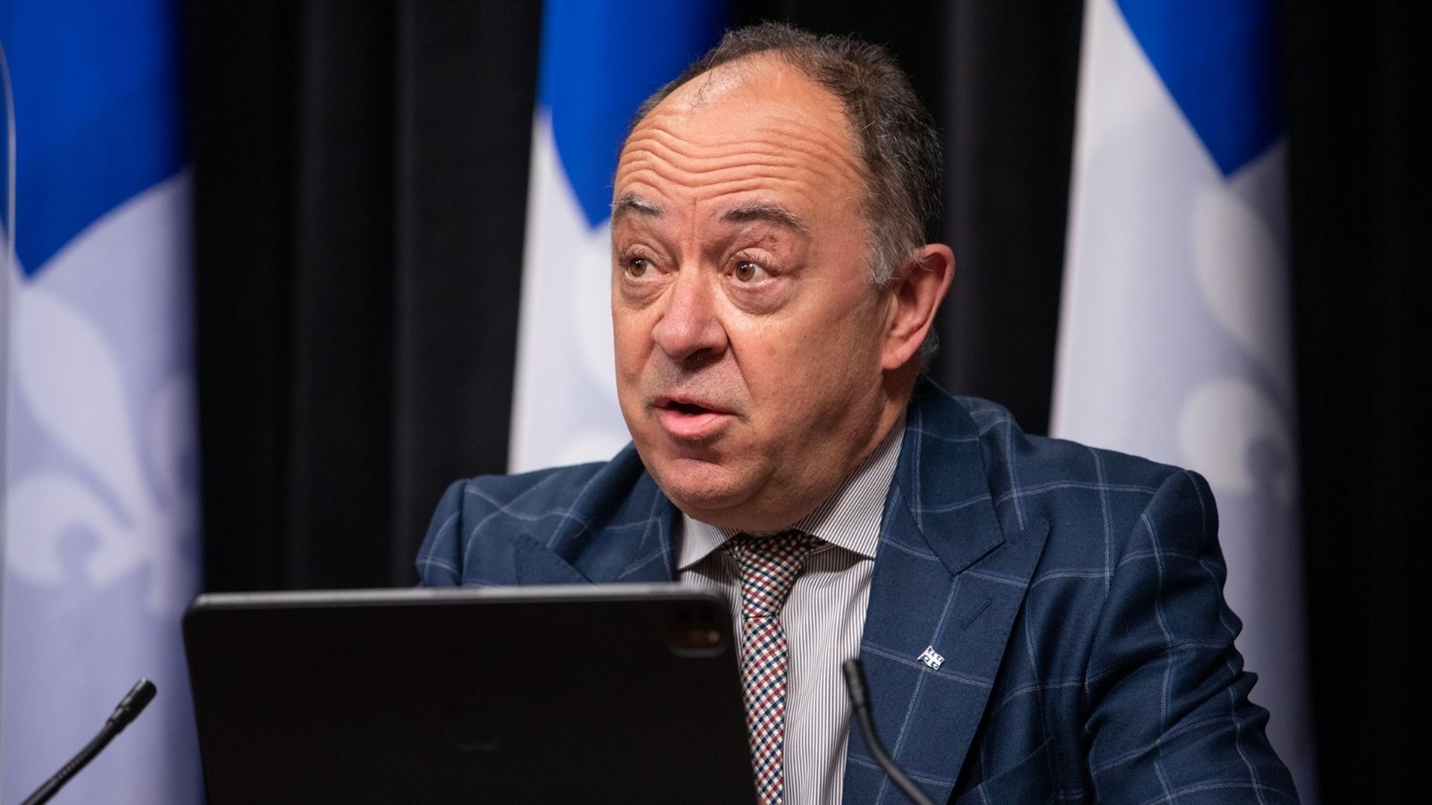 Le ministre de la Santé et des Services sociaux lance un message aux jeunes