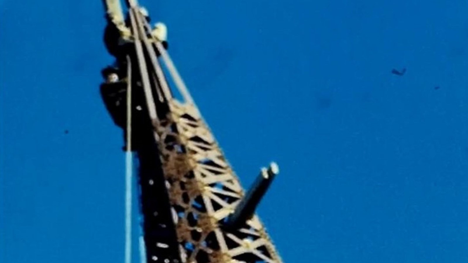 Normand DeLessard présente la construction de l'église de Saint-Georges Est en 1951