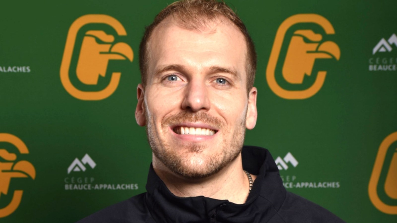 Pier-Alexandre Poulin en nomination comme entraîneur de l'année