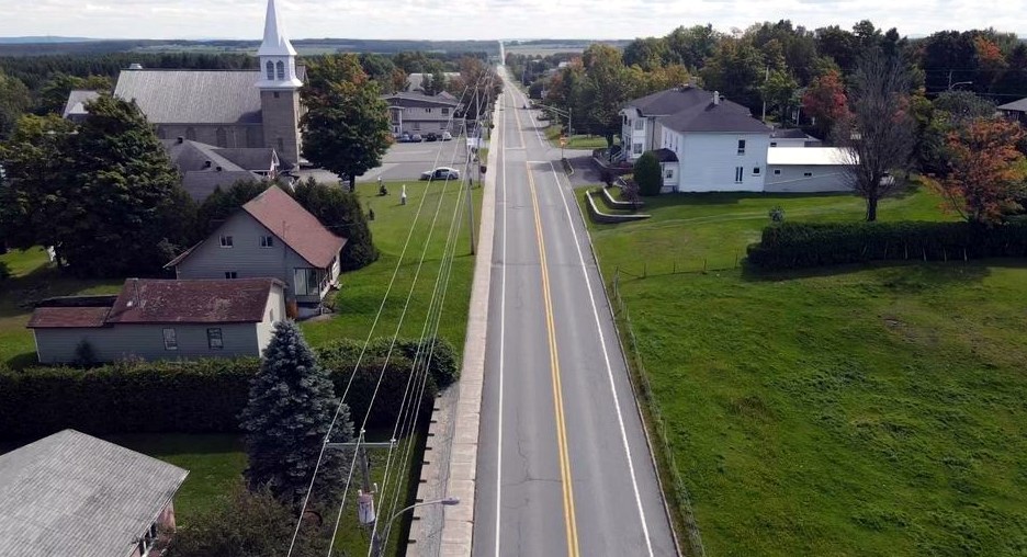 Normand DeLessard présente Sainte-Clotilde vue du ciel