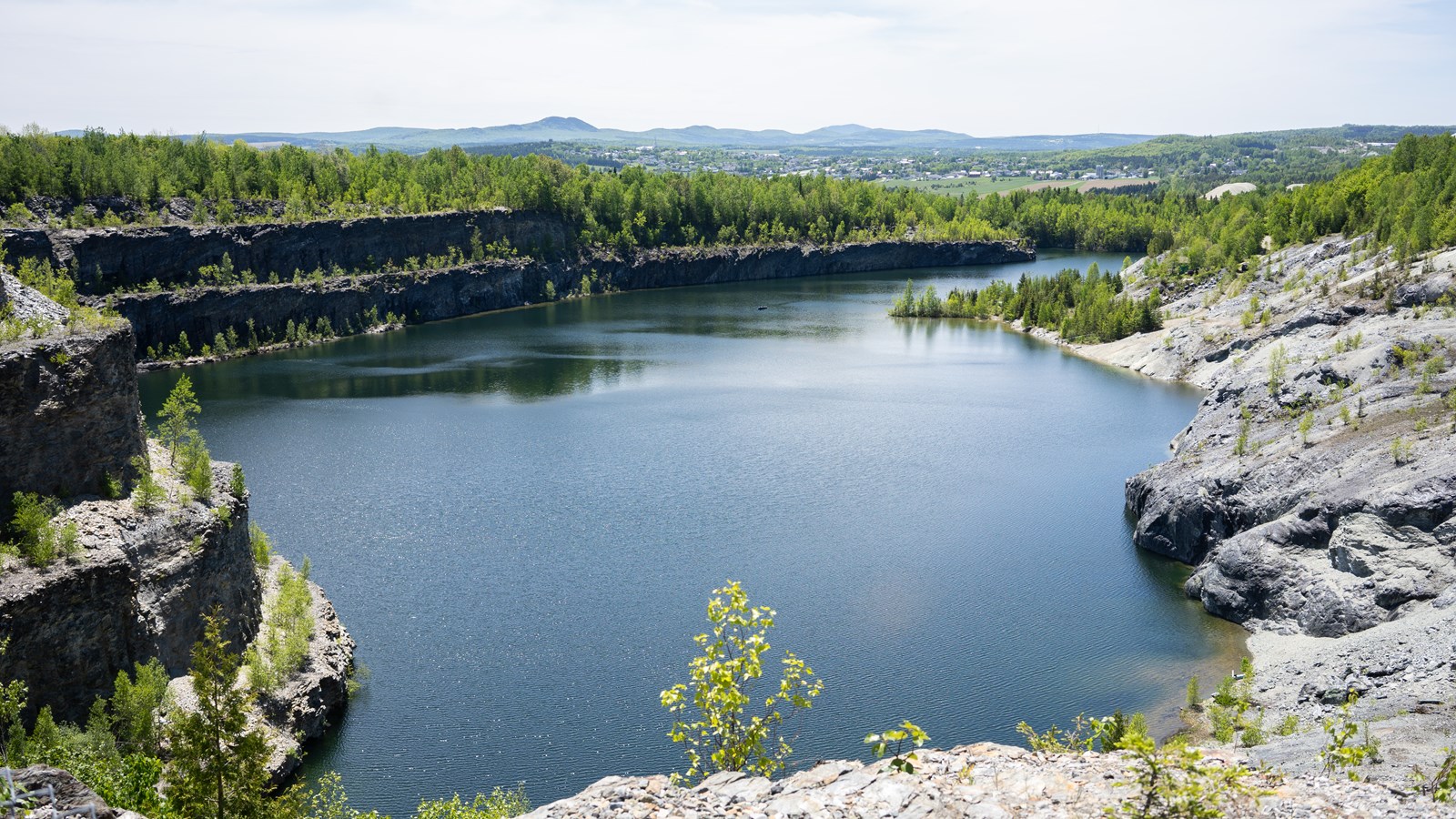 Chaque citoyen doit contribuer à protéger les lacs