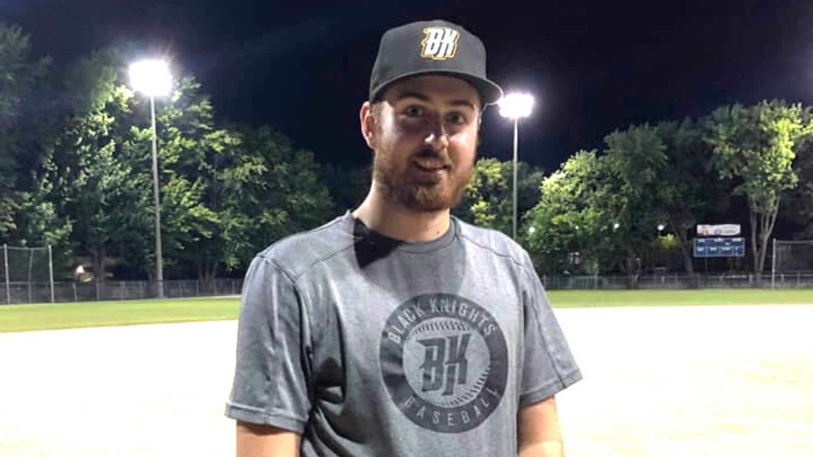 Les Black Knights écrasent les Bombers