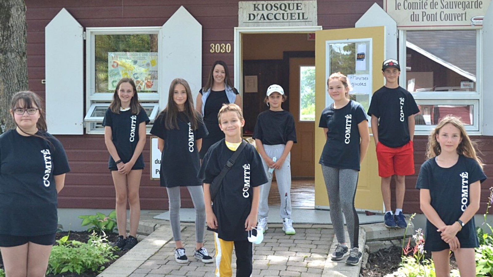 Le kiosque du pont couvert Perreault reprend vie grâce à des jeunes
