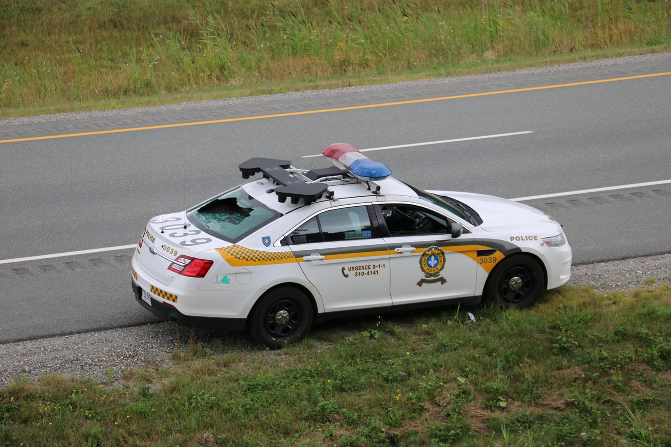La policière blessée par balle sur l'Autoroute 73 est hors de danger